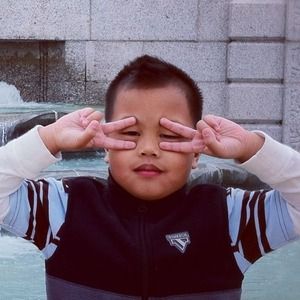 Meet your Posher, Aaron cyruz